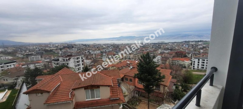 BAŞİSKELE BARBAROS MAHALLESİ KİRALIK DUBLEKS DAİRE