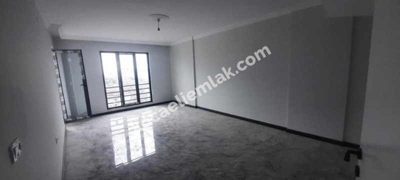 BAŞİSKELE BARBAROS MAHALLESİ KİRALIK DUBLEKS DAİRE