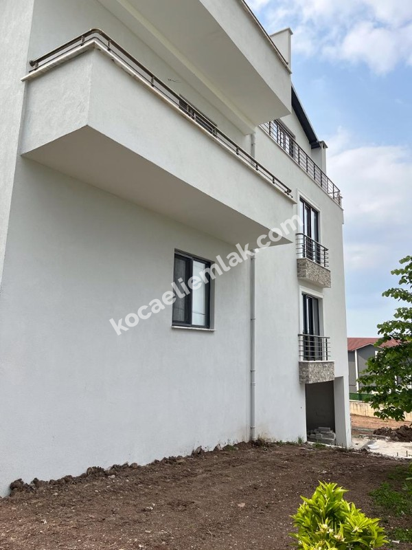 BAŞİSKELE YENİKÖY SATILIK DAİRE