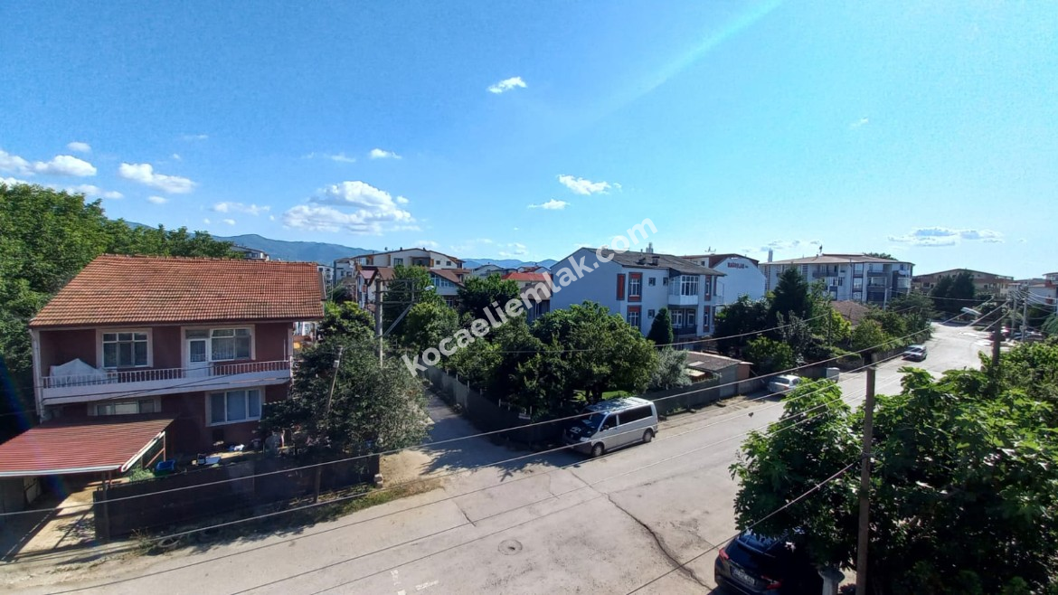 Kartepe Ertuğrul Gazi Mahallesi Satılık Daire Ev
