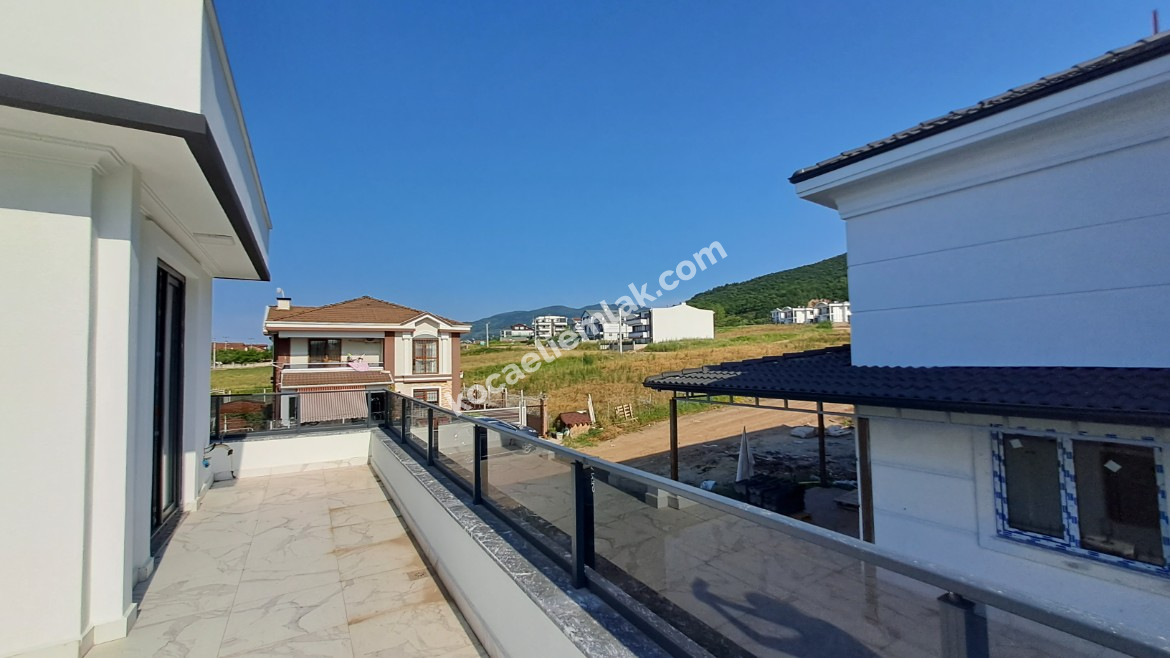 BAŞİSKELE YENİKÖY SATILIK MÜSTAKİL VİLLA