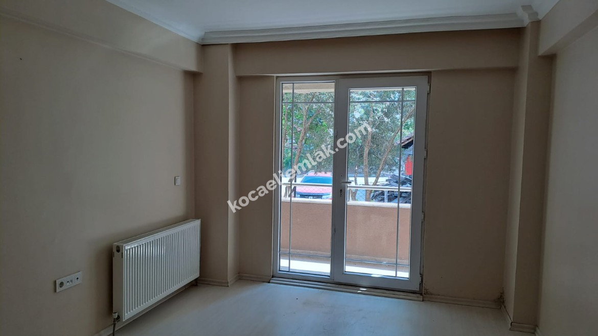 GÖLCÜK 3+1 KİRALIK DAİRE