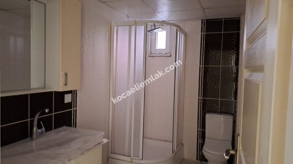 GÖLCÜK 3+1 KİRALIK DAİRE