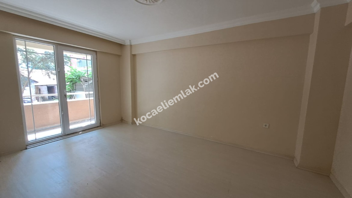 GÖLCÜK 3+1 KİRALIK DAİRE