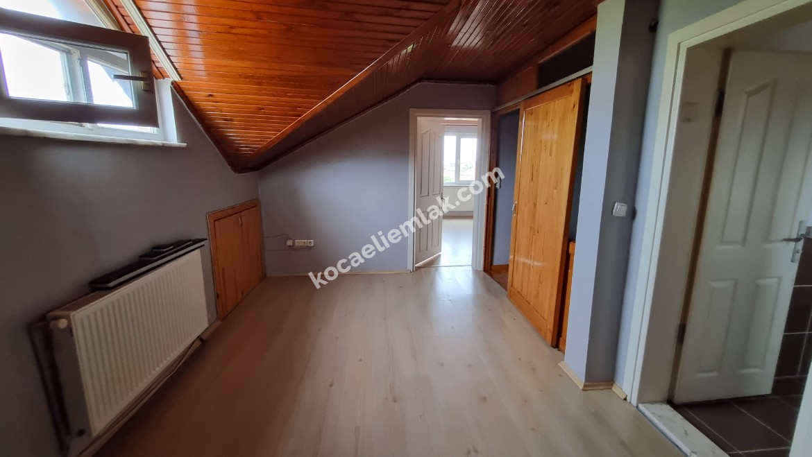 KURUÇEŞME KİRALIK VİLLA