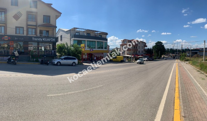 BAŞİSKELE YUVACIK YEŞİLYURT MAHALLESİ KİRALIK ÇATI DUBLEKSİ