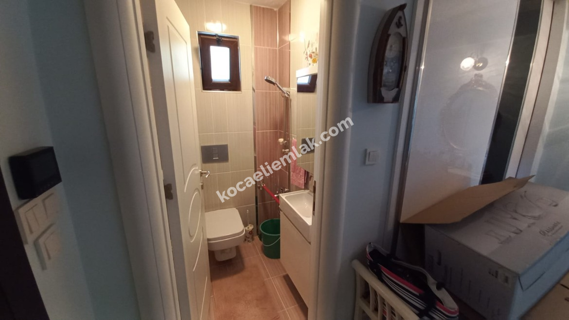 Gölcük Değirmendere Topçular Satılık Villa Müstakil Ev