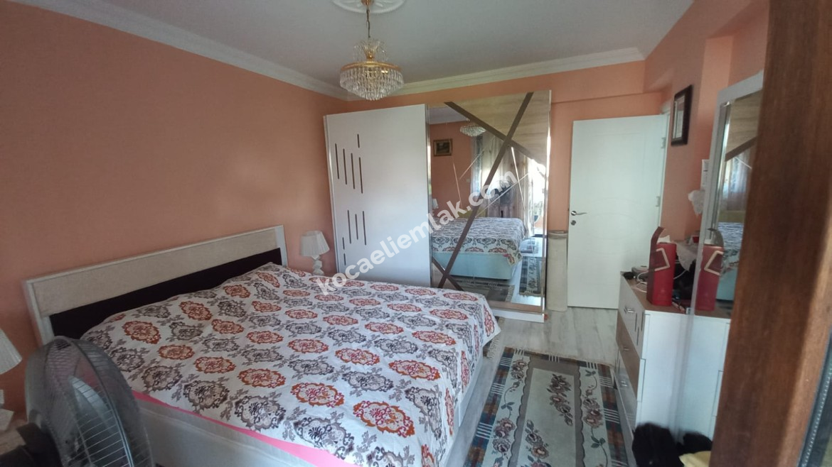 Gölcük Değirmendere Topçular Satılık Villa Müstakil Ev