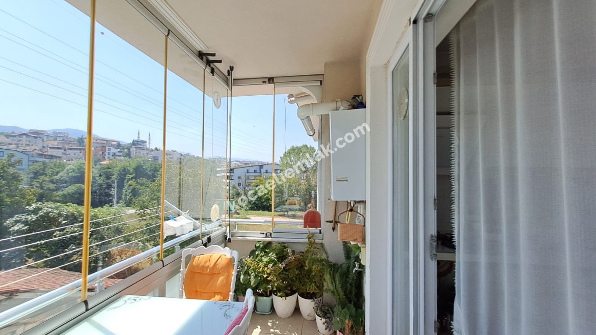BAŞİSKELE BELEDİYE CİVARI SERDAR MAHALLESİ SATILIK 3+1 DAİRE