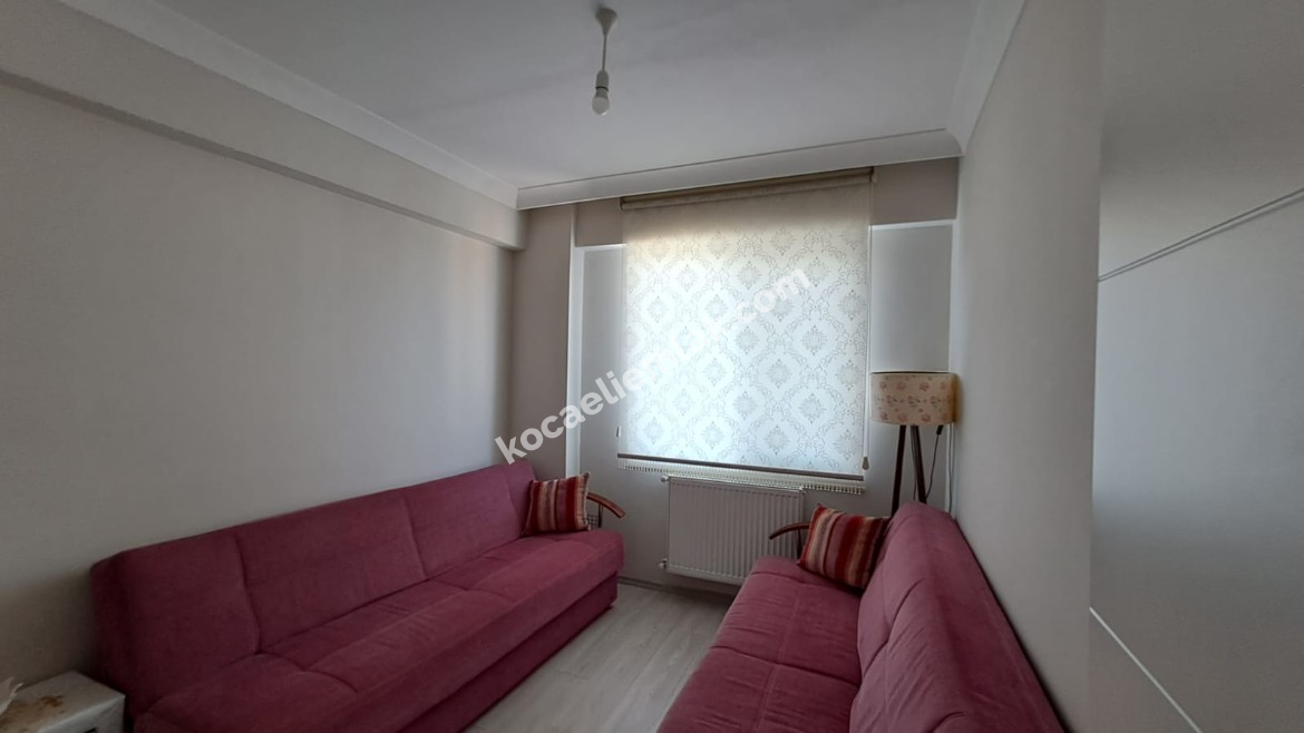 BAŞİSKELE BELEDİYE CİVARI SERDAR MAHALLESİ SATILIK 3+1 DAİRE