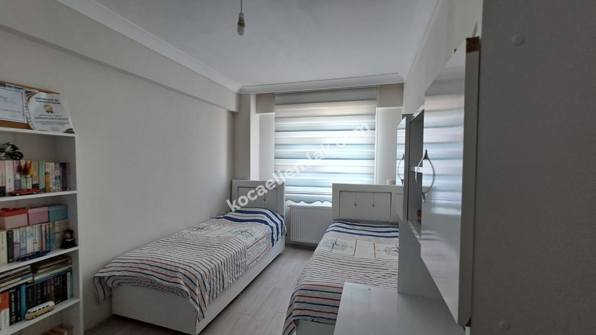BAŞİSKELE BELEDİYE CİVARI SERDAR MAHALLESİ SATILIK 3+1 DAİRE
