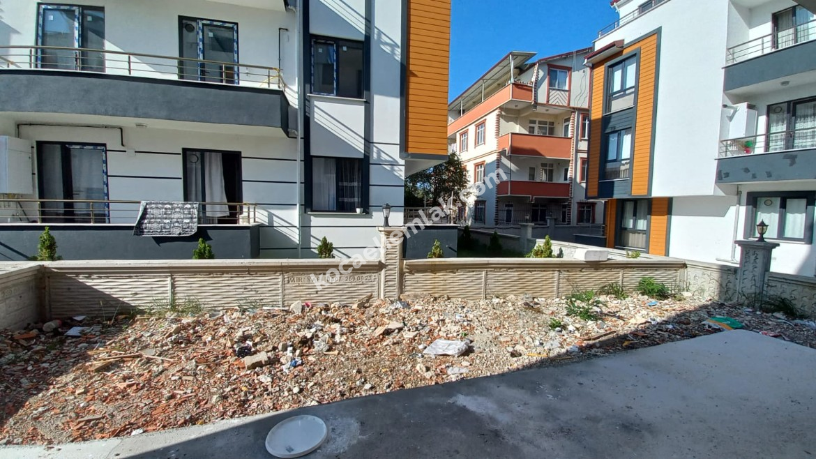 Kartepe Fatih Sultan Mehmet Mahallesi Satılık İş Yeri