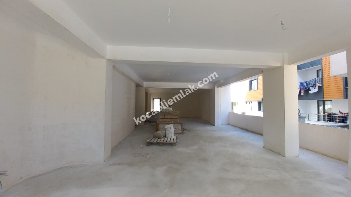 Kartepe Fatih Sultan Mehmet Mahallesi Satılık İş Yeri