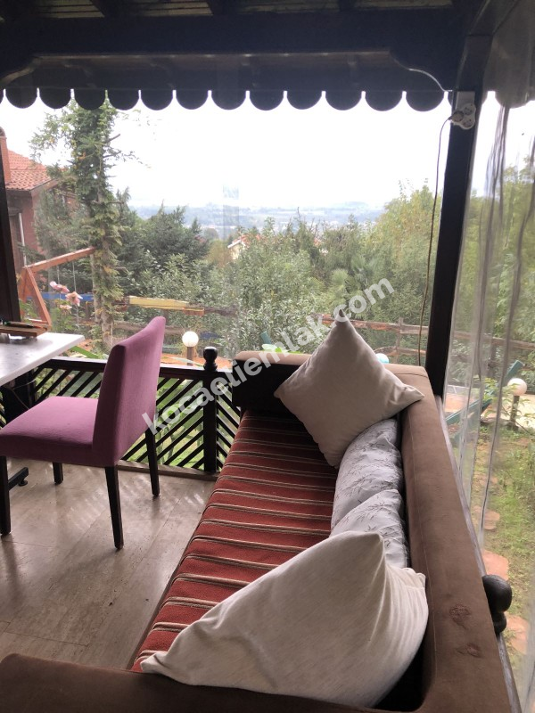 KARTEPE MAŞUKİYE SATILIK VİLLA