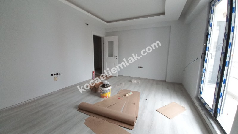 Kartepe Fatih Sultan Mehmet Mahallesi Satılık 4+1 Dubleks Daire