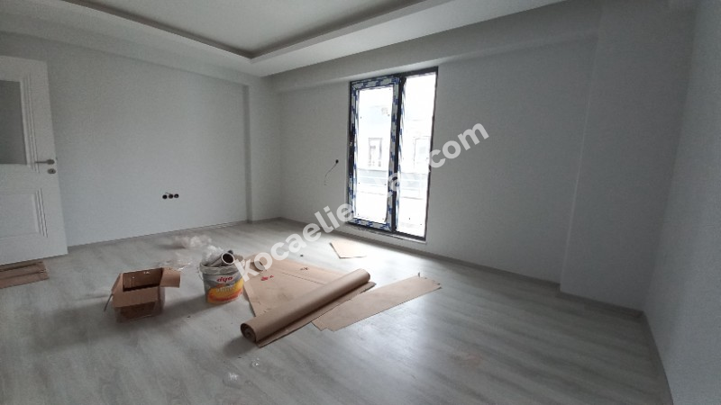 Kartepe Fatih Sultan Mehmet Mahallesi Satılık 4+1 Dubleks Daire