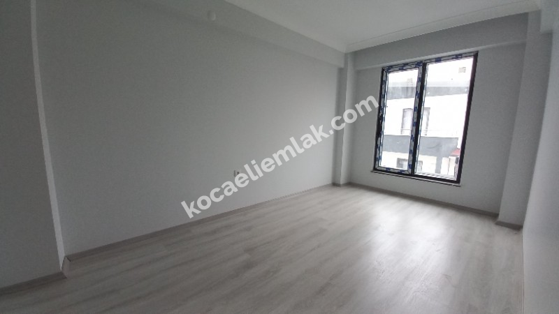 Kartepe Fatih Sultan Mehmet Mahallesi Satılık 4+1 Dubleks Daire