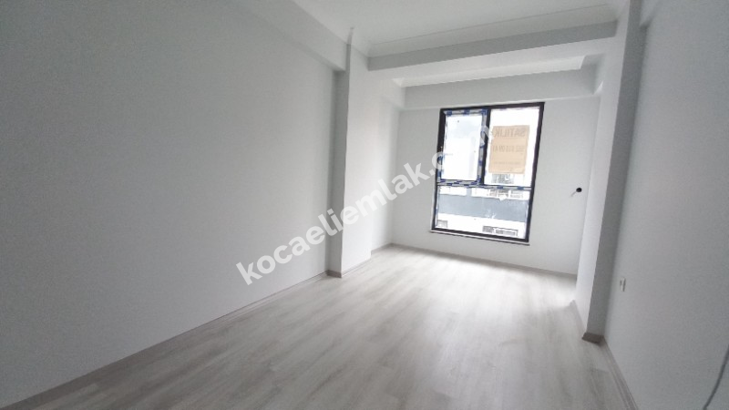 Kartepe Fatih Sultan Mehmet Mahallesi Satılık 4+1 Dubleks Daire