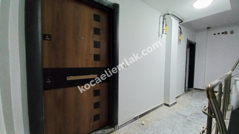 Kartepe Fatih Sultan Mehmet Mahallesi Satılık 4+1 Dubleks Daire