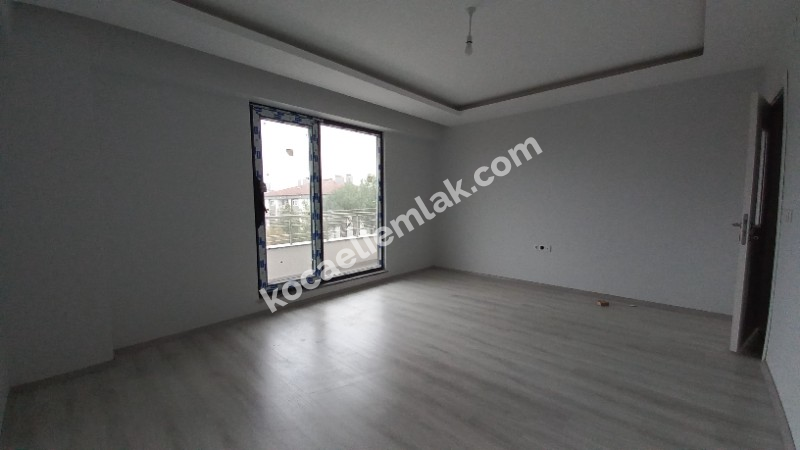 Kartepe Fatih Sultan Mehmet Mahallesi Satılık 4+1 Dubleks Daire