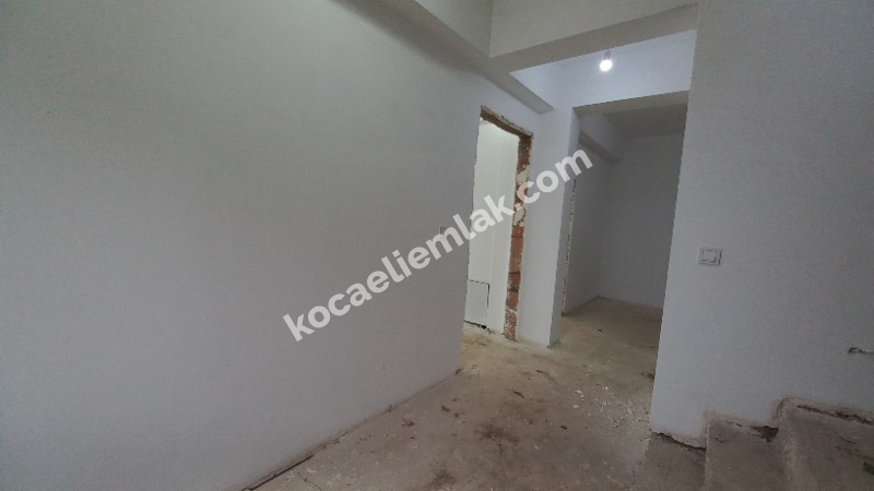 Kartepe Suadiye Satılık Villa Müstakil Ev