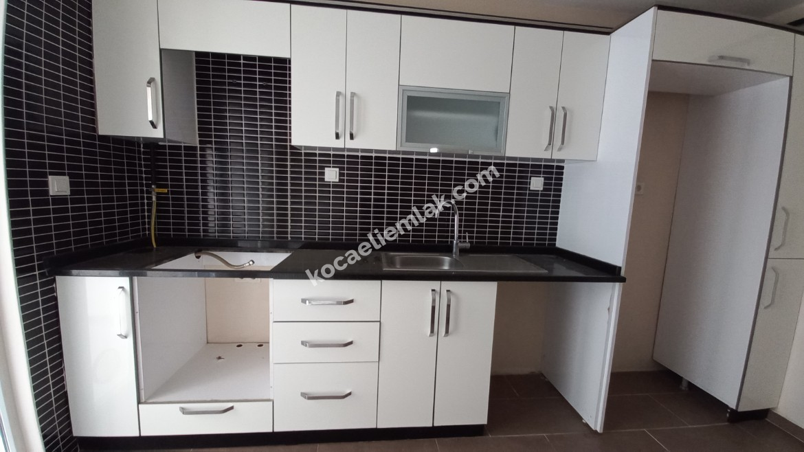 Kartepe Uzunçiftlik Mahallesi Kiralık Daire