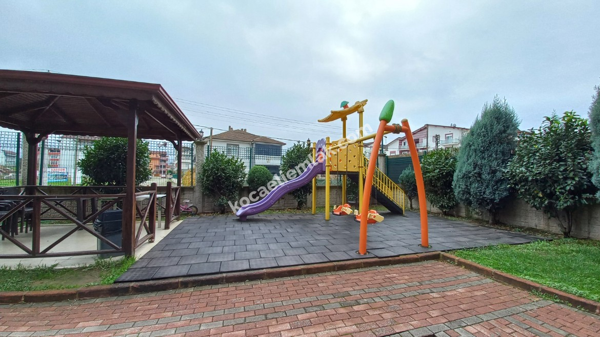 Kartepe Uzunçiftlik Mahallesi Kiralık Daire