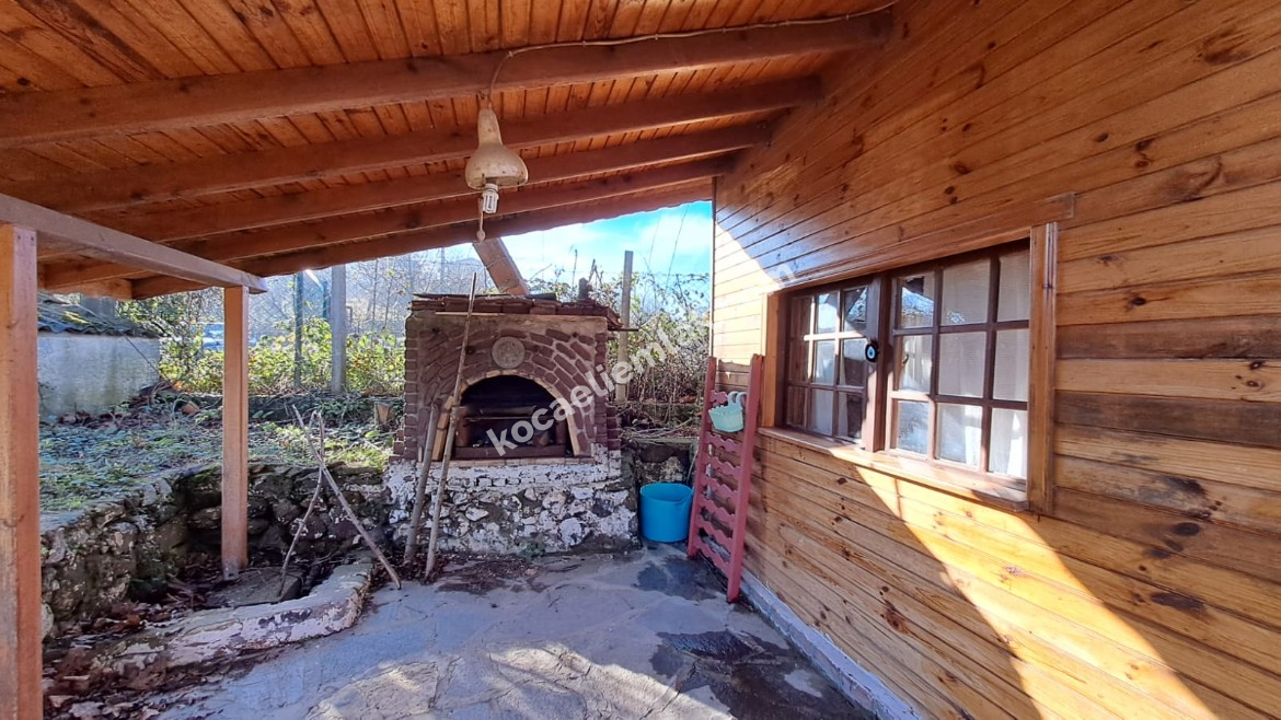 BAŞİSKELE SATILIK SERVETİYE KARŞI  MÜSTAKİL EV