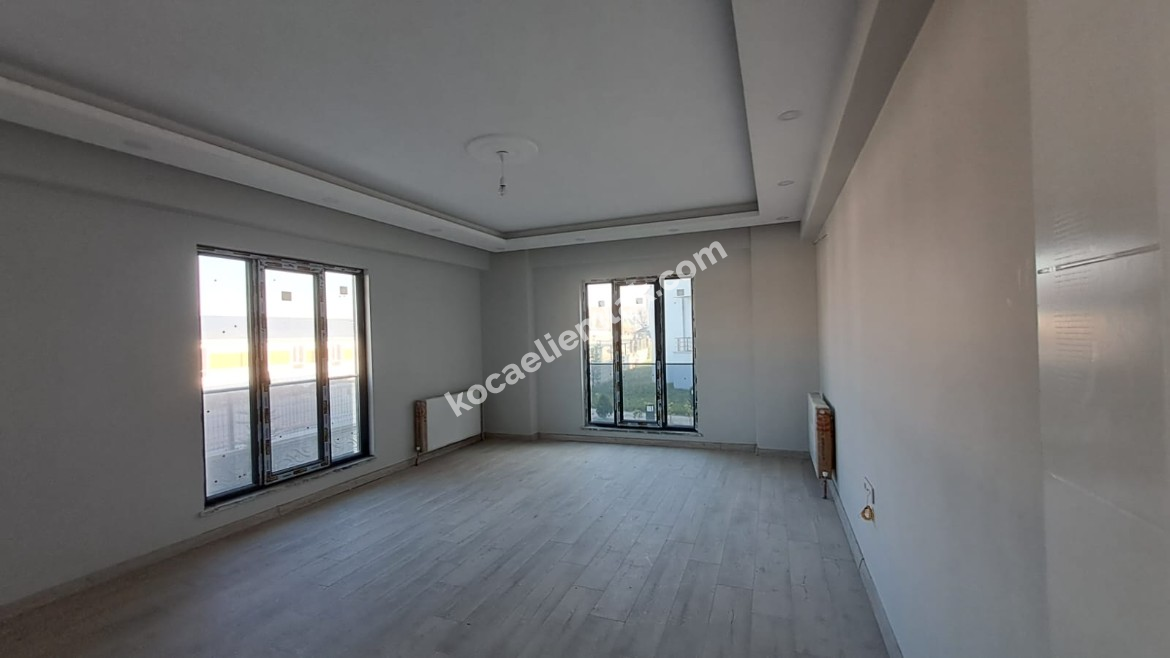 KARTEPE GOLDEN PARK EVLERİ SATILIK DAİRE
