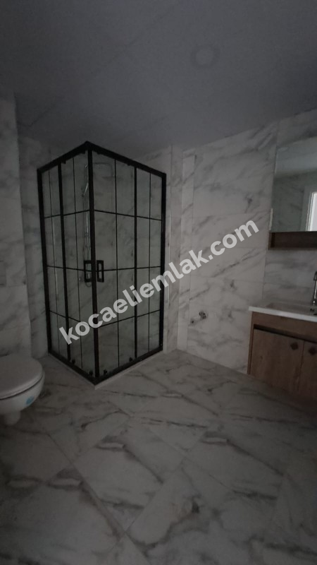 KARTEPE GOLDEN PARK EVLERİ SATILIK DAİRE