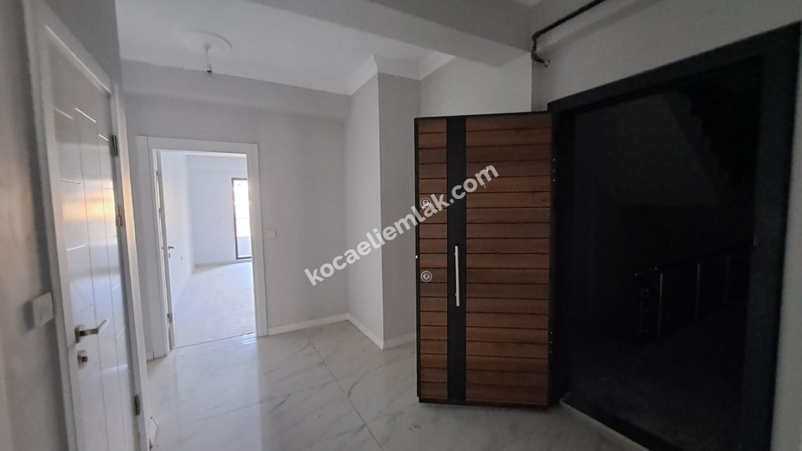 KARTEPE GOLDEN PARK EVLERİ SATILIK DAİRE