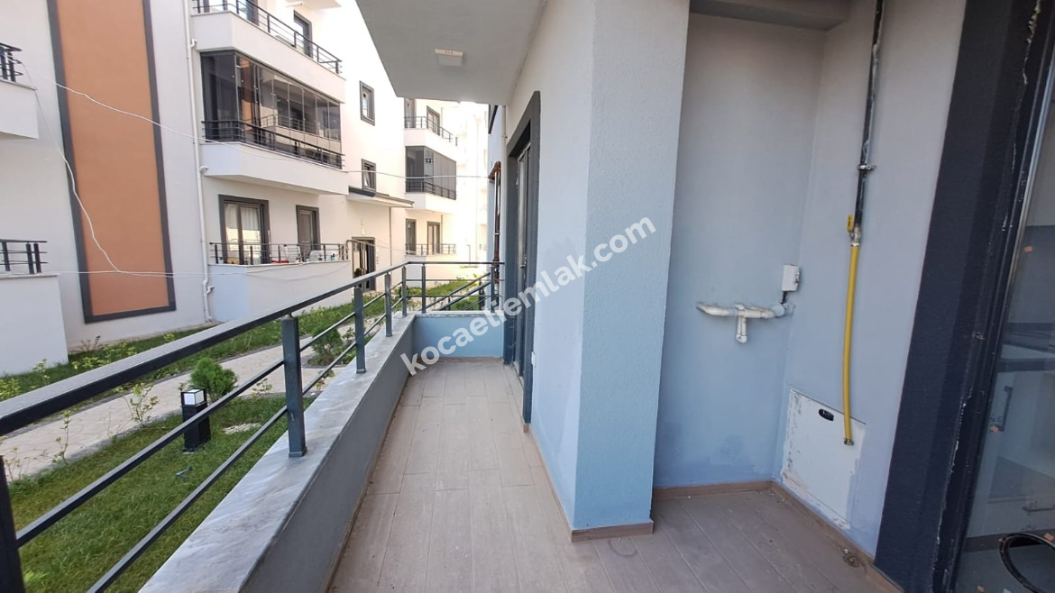 KARTEPE GOLDEN PARK EVLERİ SATILIK DAİRE