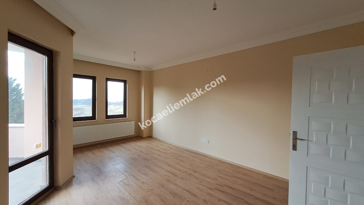 İZMİT AKMEŞE KİRALIK  DAİRE VİLLA EV