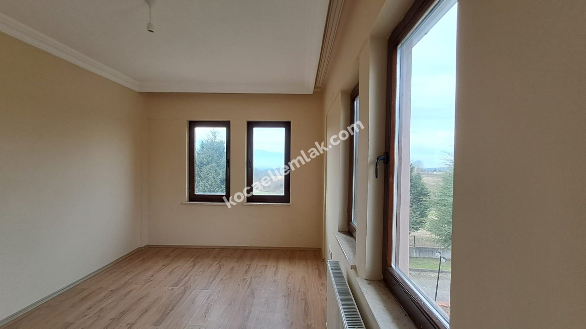 İZMİT AKMEŞE KİRALIK  DAİRE VİLLA EV