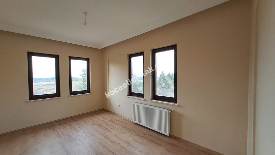 İZMİT AKMEŞE KİRALIK  DAİRE VİLLA EV