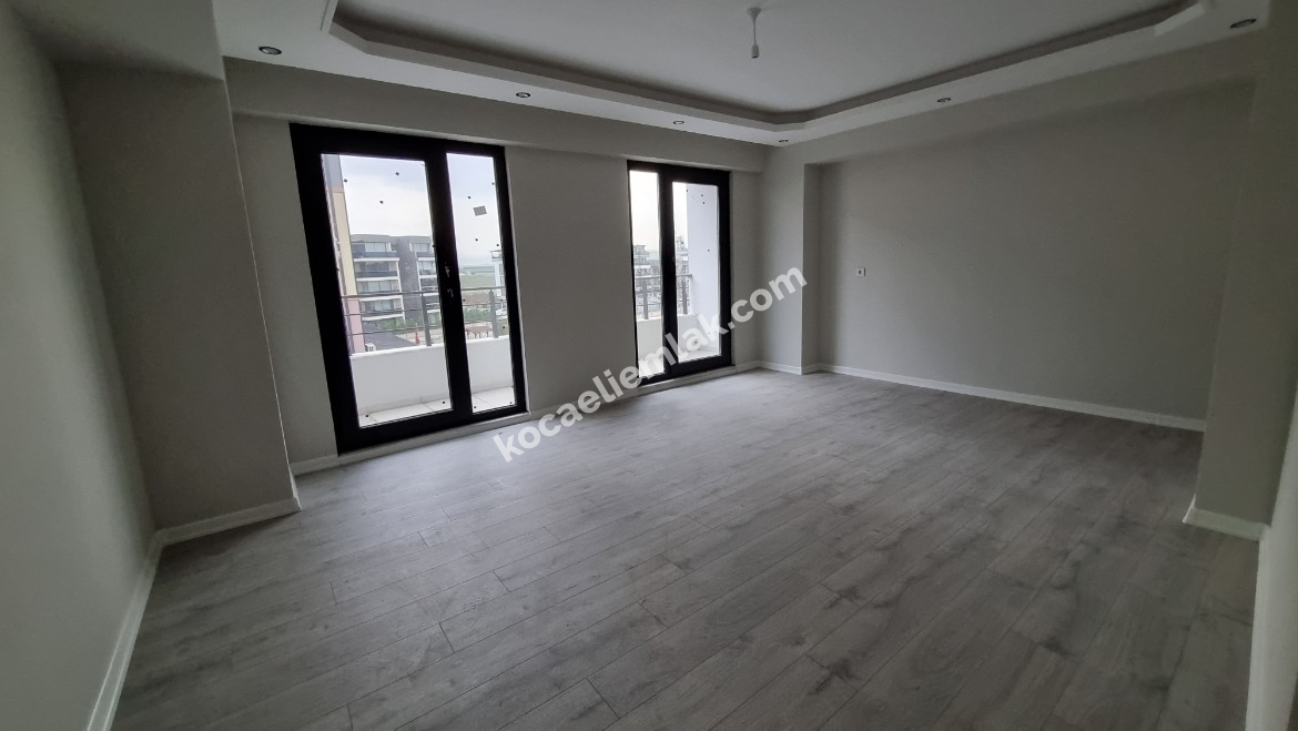 KARTEPE ERTUĞRUL GAZİ MAHALLESİ SATILIK 0 ÇATI DUBLEKSİ
