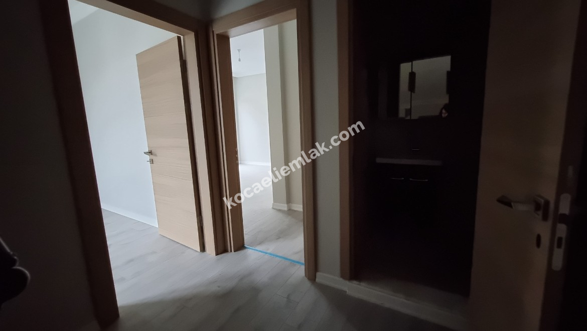 KARTEPE ERTUĞRUL GAZİ MAHALLESİ SATILIK 0 ÇATI DUBLEKSİ