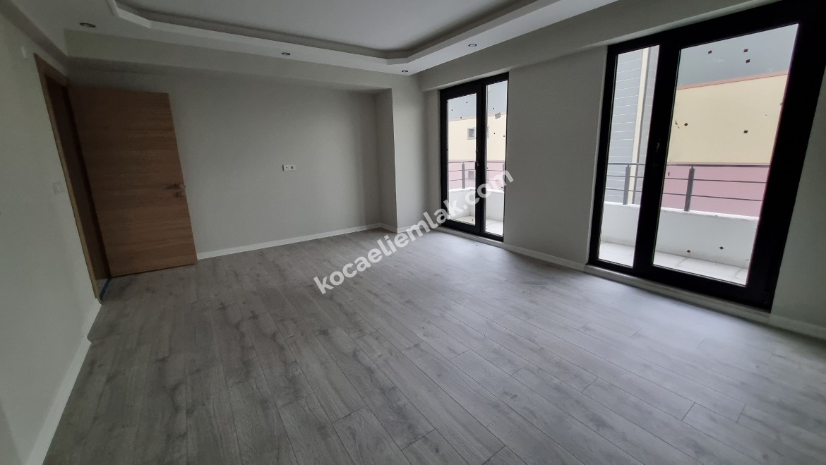 KARTEPE ERTUĞRUL GAZİ MAHALLESİ SATILIK 0 ÇATI DUBLEKSİ