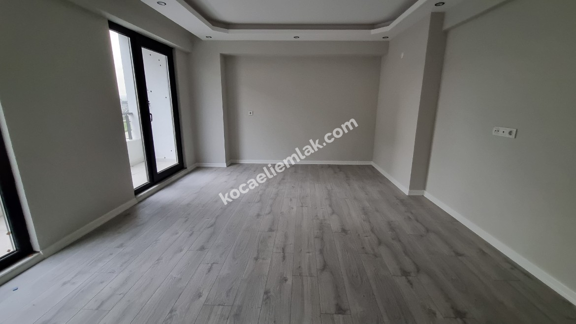 KARTEPE ERTUĞRUL GAZİ MAHALLESİ SATILIK 0 ÇATI DUBLEKSİ