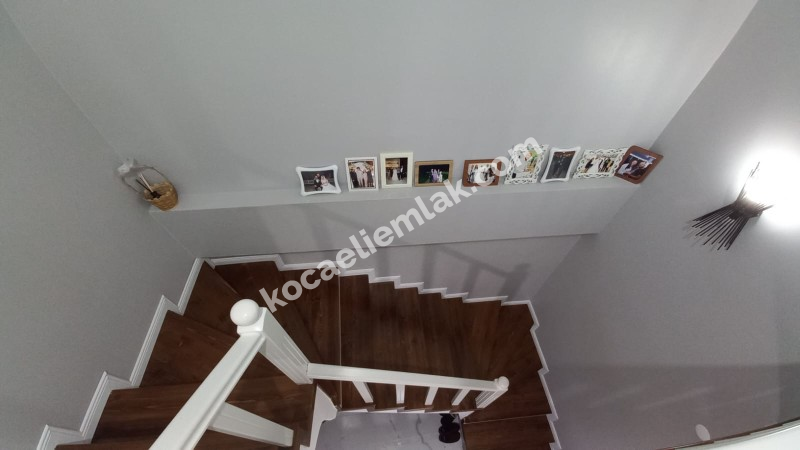 Kartepe Ertuğrulgazi Mahallesi Satılık Müstakil Ev 