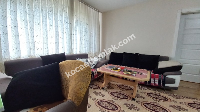 İzmit Akpınar TOKİ Konutları Evleri Satılık Daire 