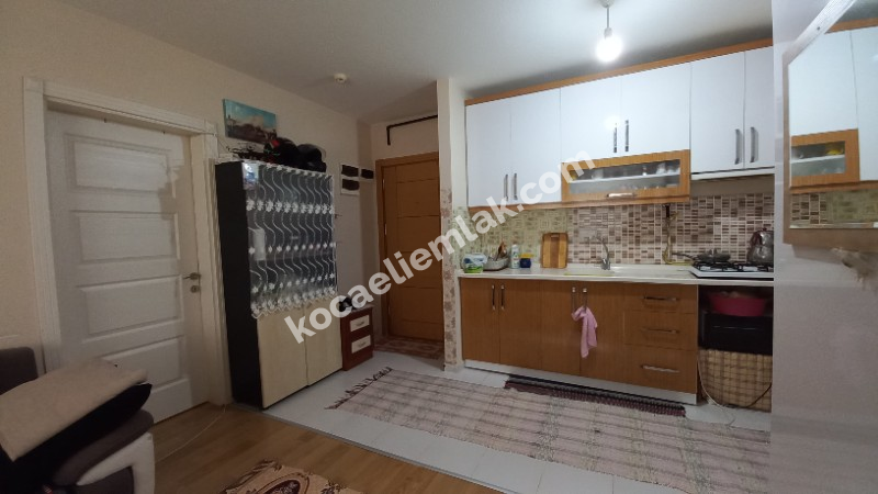 İzmit Akpınar TOKİ Konutları Evleri Satılık Daire 