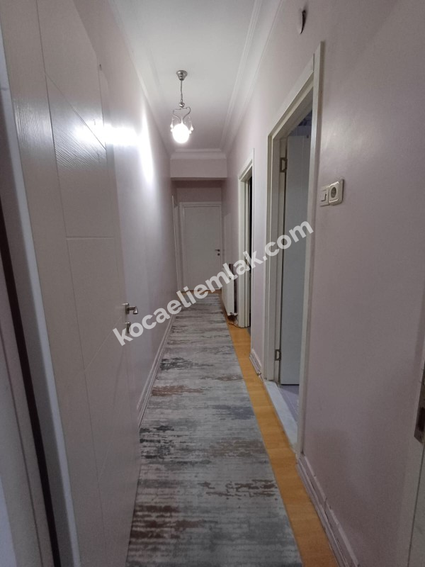GÖLCÜK PİYALEPAŞA SATILIK DENİZ MANZARALI DAİRE