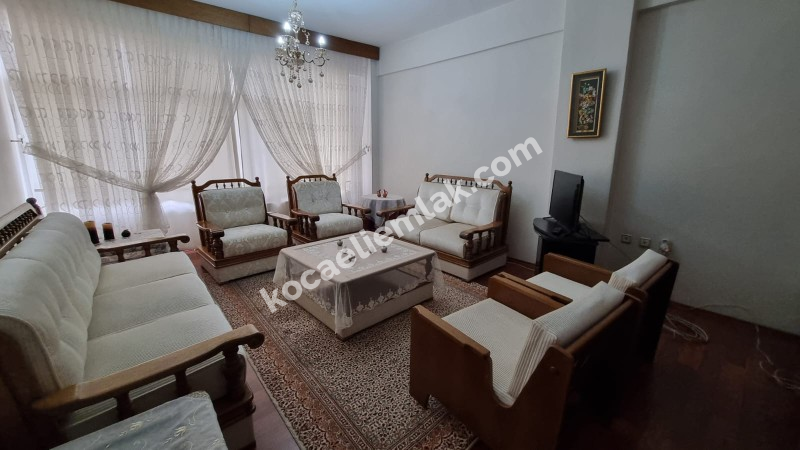 İzmit Merkez Full Eşyalı Kiralık Daire