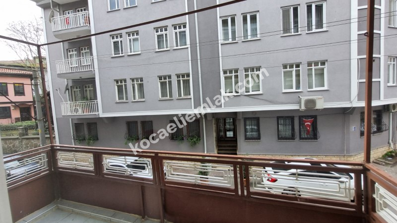 İzmit Merkez Full Eşyalı Kiralık Daire
