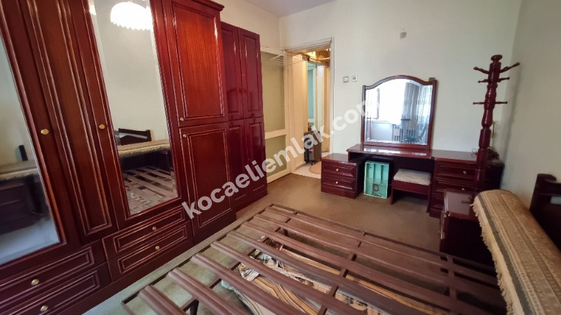 İzmit Merkez İnönü Caddesi Satılık 3+1 Daire
