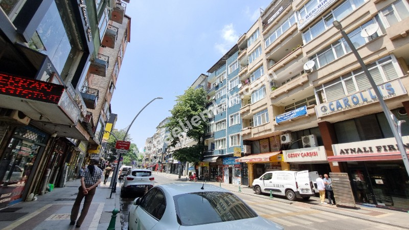 İzmit Merkez İnönü Caddesi Satılık 3+1 Daire