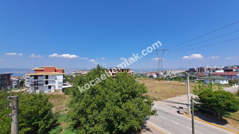 Başiskele Yuvacık Polen Park'ta Deniz Manzaralı Kiralık Daire