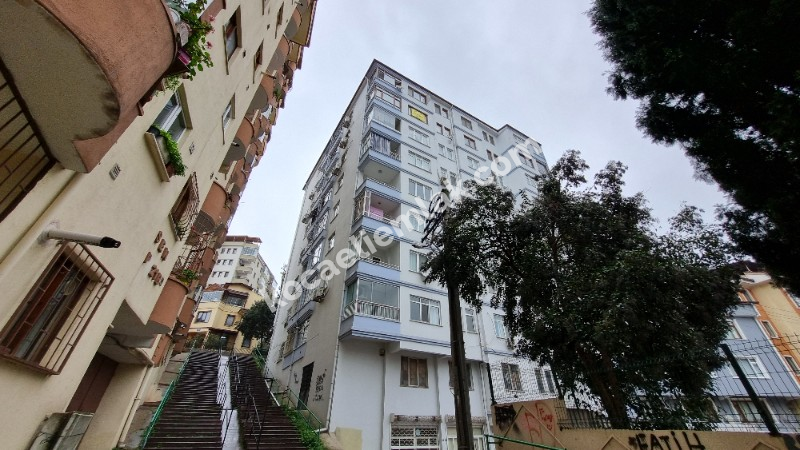 İzmit Kozluk Mahallesi Merkez Satılk Daire Ev 