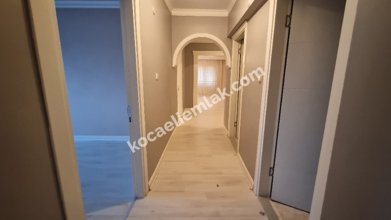 İzmit Kozluk Mahallesi Merkez Satılk Daire Ev 